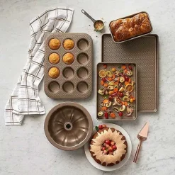 Food Network™ Cookware & Bakeware*Food Network Textured Performance Series 12-Cup Nonstick Muffin Pan Bronze